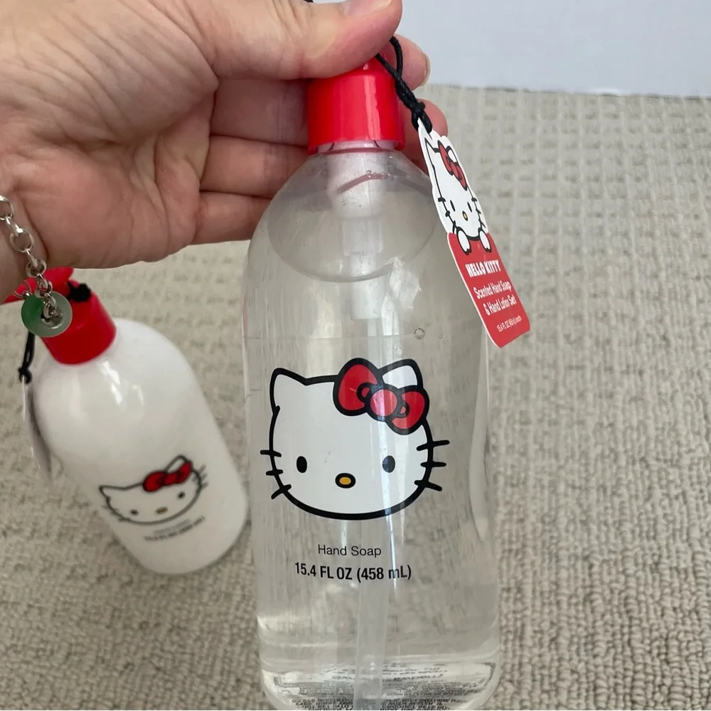 New hello kitty hand lotion/soap duo